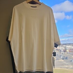 Essentials Off-White Men's Short Sleeve Tee